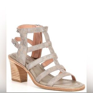 Donald Pliner Women’s Jenessa Metallic Gladiator Zip Close Heeled Sandals Sz 8.5